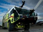 Oshkosh Striker 3000 ARFF 2002 года